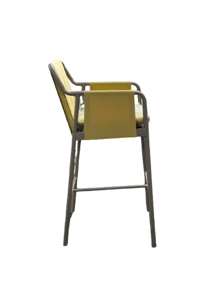 Banqueta Assento Almofada Bar Stool / Seat Cushion Acabamentos do produto: alumínio / tecido