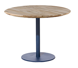 [CLL10] Mesa em Alumínio e Tampo em Madeira Aluminum Table Wooden Top Acabamentos do produto: alumínio / madeira