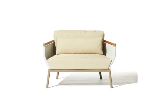 [RIS6-02] Poltrona Tela Armchair Acabamentos do produto: alumínio / madeira / tecido / tela